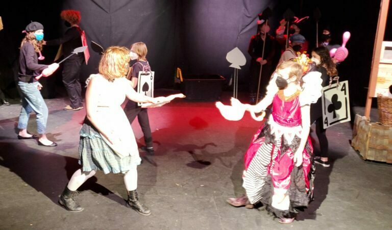 Alice In Pantoland Fight Scene